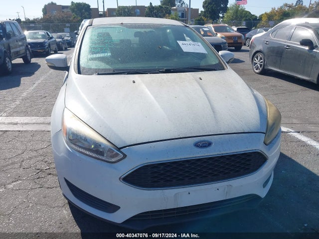 Ford FOCUS SE 2017 1FADP3F24HL237856 Image 12