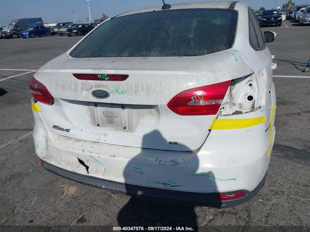 Ford FOCUS SE 2017 1FADP3F24HL237856 Image 6