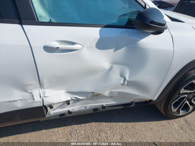 KL77LJEPXSC068578 Chevrolet Trax Fwd 2rs