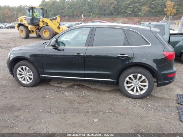 WA1LFAFP4FA118152 Audi Q5 2.0t Premium