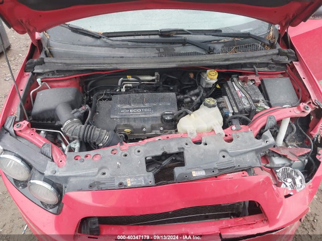 Chevrolet Sonic Rs Auto 2015 1G1JG5SB0F4139065 Image 10