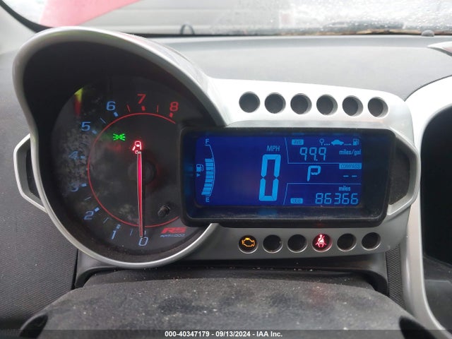Chevrolet Sonic Rs Auto 2015 1G1JG5SB0F4139065 Image 7