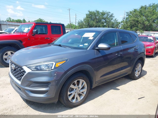 Hyundai TUCSON SE 2019 KM8J23A49KU918385 Image 2