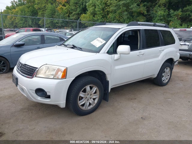 2011 MITSUBISHI ENDEAVOR 4A4JN2AS8BE036020 Photo 1
