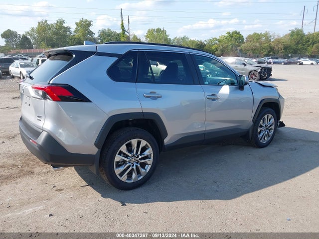 Toyota Rav4 Xle Premium 2024 2T3A1RFV8RC427638 Image 4