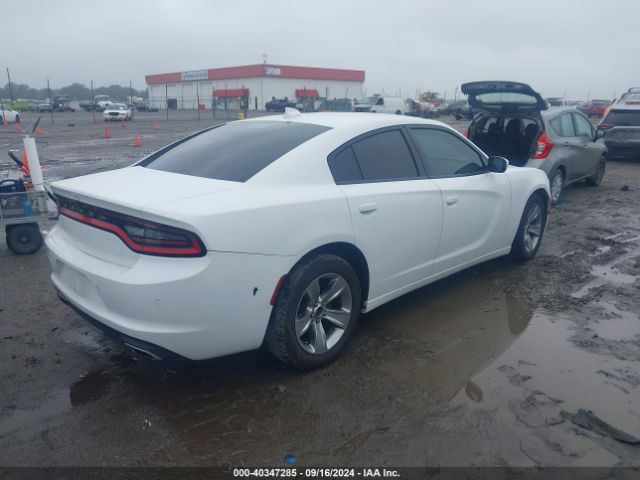 2C3CDXHG5JH156676 Dodge Charger Sxt Plus Rwd