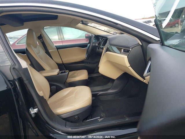2013 TESLA MODEL S 5YJSA1AC5DFP11222 Photo 4