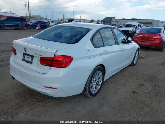 WBA8E1G3XHNU18068 BMW 320i