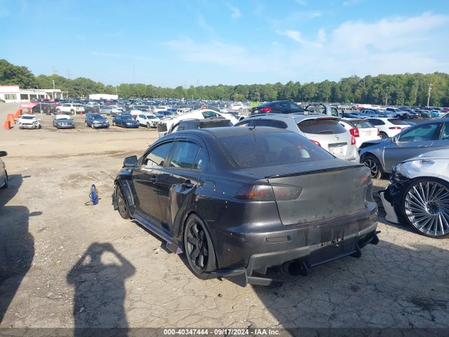 2011 MITSUBISHI LANCER EVOLUTION JA32W5FV7BU044269 Photo 2