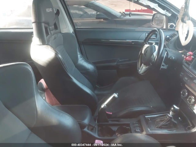 2011 MITSUBISHI LANCER EVOLUTION JA32W5FV7BU044269 Photo 4