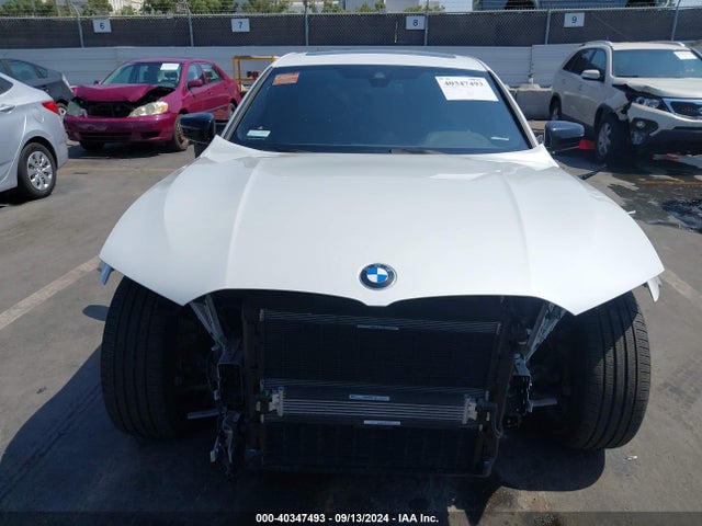 3MW5R1J05M8B88443 BMW 330I