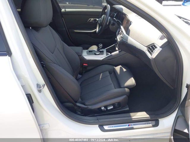 3MW5R1J05M8B88443 BMW 330I