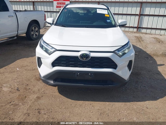 Toyota Rav4 Xle 2022 2T3W1RFV0NW206310 Image 13