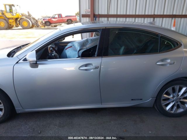 JTHBW1GG9F2088400 Lexus ES 300H