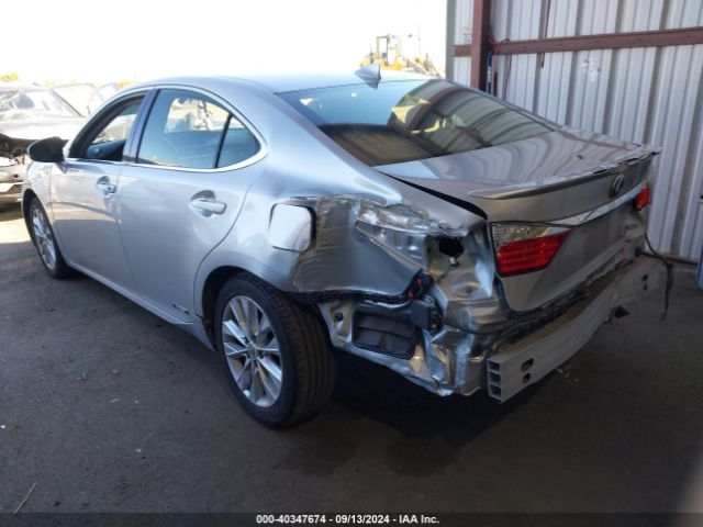 JTHBW1GG9F2088400 Lexus ES 300H