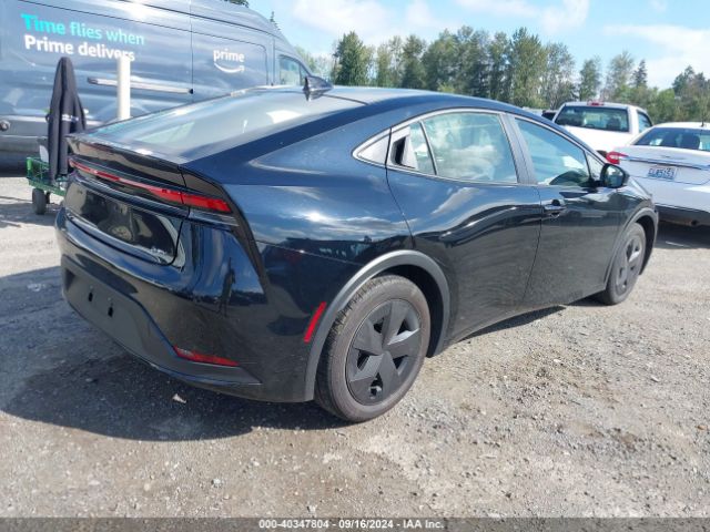 JTDACAAU5R3024860 Toyota Prius Le