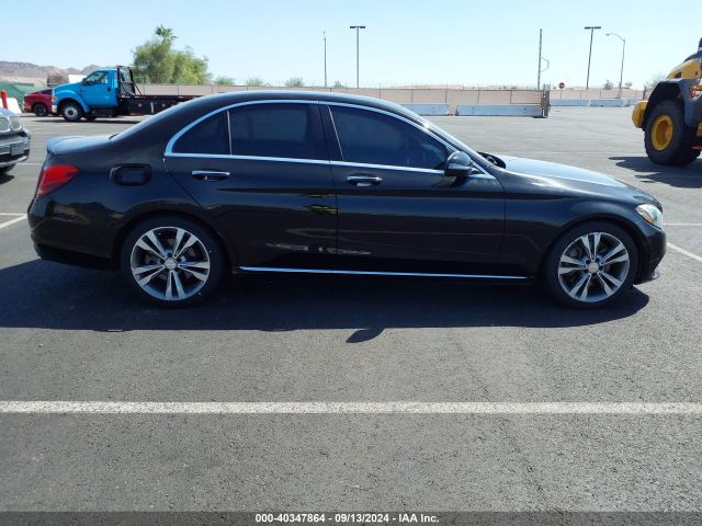 55SWF4JB8GU124494 Mercedes-Benz C 300 Luxury/sport