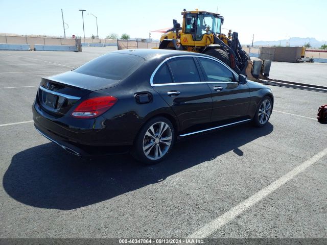 55SWF4JB8GU124494 Mercedes-Benz C 300 Luxury/sport