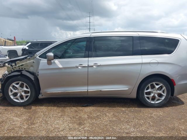 2C4RC1EG9HR500573 Chrysler Pacifica Touring-l Plus