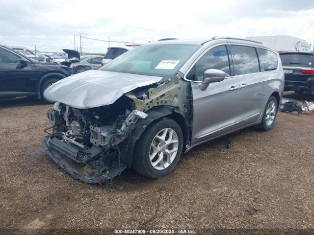 2C4RC1EG9HR500573 Chrysler Pacifica Touring-l Plus
