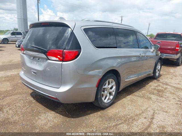 2C4RC1EG9HR500573 Chrysler Pacifica Touring-l Plus