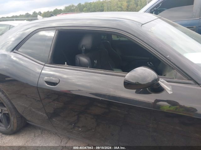2C3CDZFJ0JH311676 Dodge Challenger R/t Scat Pack