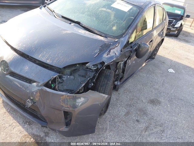 Toyota Prius Two 2014 JTDKN3DU0E0362992 Image 6