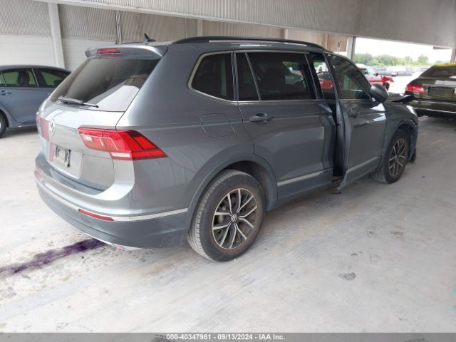 3VV3B7AX7MM121320 Volkswagen Tiguan 2.0t Se/2.0t Se R-line Black/2.0t Sel