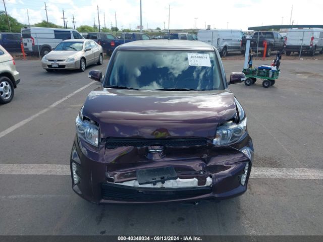 JTLZE4FE2FJ074207 Scion Xb 686 Parklan Edition