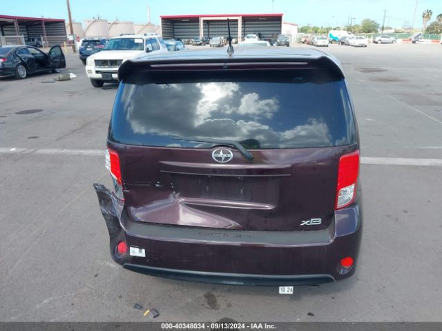 JTLZE4FE2FJ074207 Scion Xb 686 Parklan Edition