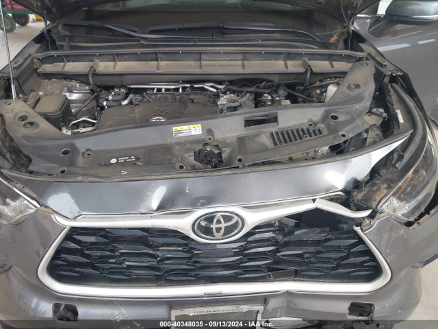 Toyota Highlander Xle 2021 5TDHZRBH4MS535593 Image 10