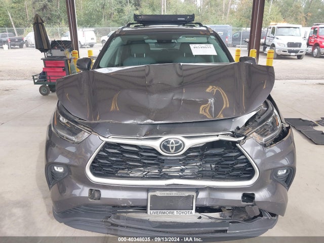 Toyota Highlander Xle 2021 5TDHZRBH4MS535593 Image 6