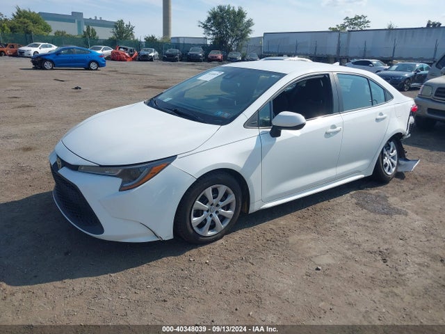 Toyota COROLLA LE 2020 5YFEPRAE5LP021064 Image 2