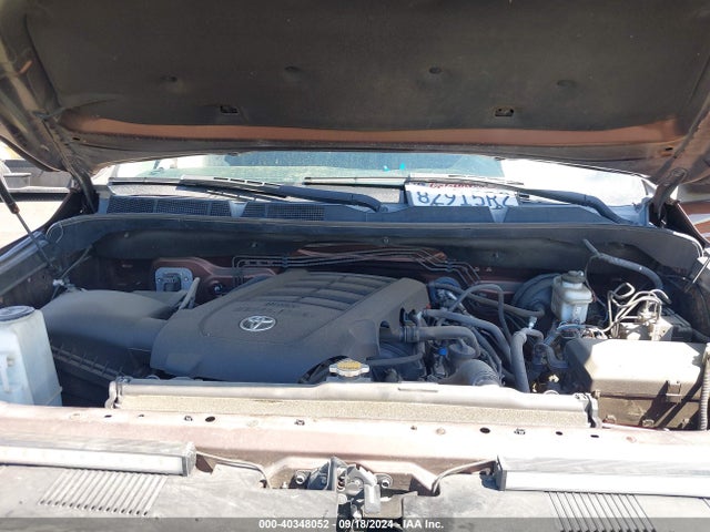 5TFDY5F10GX493848 Toyota Tundra Sr5 5.7l V8