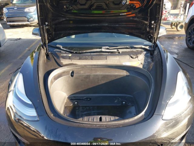 5YJ3E1EA9JF020823 Tesla Model 3 Long Range/mid Range