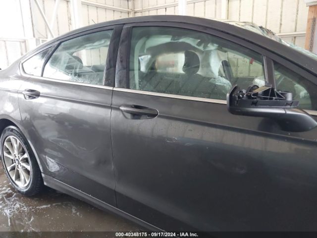 3FA6P0H71HR237394 Ford FUSION SE