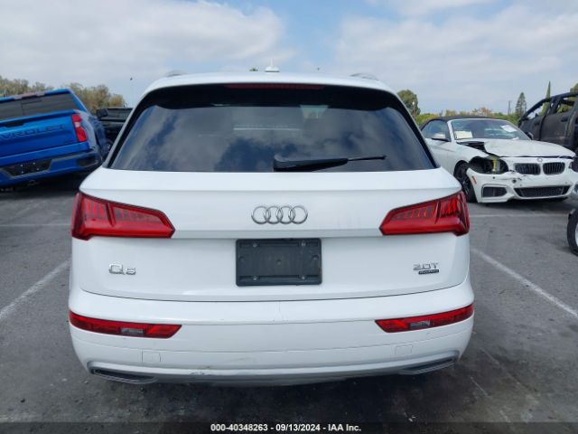 WA1ANAFY7J2138644 Audi Q5 2.0t Premium/2.0t Tech Premium