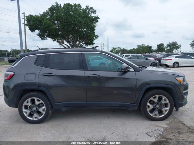 3C4NJCCB0JT502917 Jeep Compass Limited Fwd