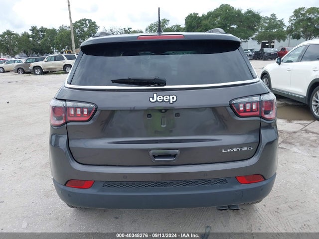 3C4NJCCB0JT502917 Jeep Compass Limited Fwd