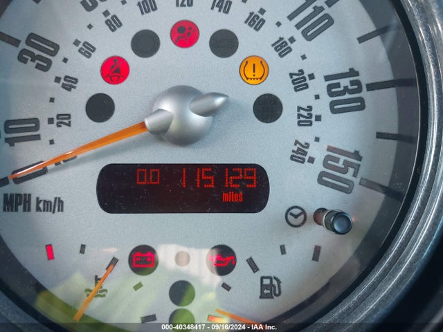 2005 MINI COOPER WMWRC33445TJ67625 Photo 6