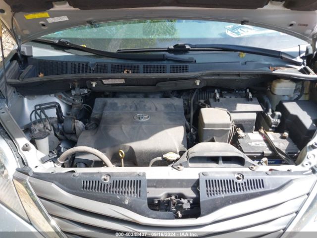 5TDDK3DC8ES081304 Toyota Sienna Xle 7 Passenger