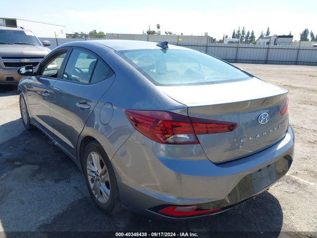 Hyundai Elantra Value Edition 2019 5NPD84LF1KH441028 Image 3