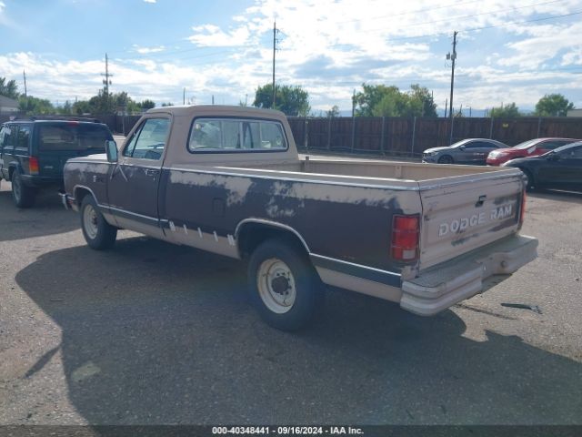 1983 DODGE D-SERIES 1B7JD24U7DS435397 Photo 2