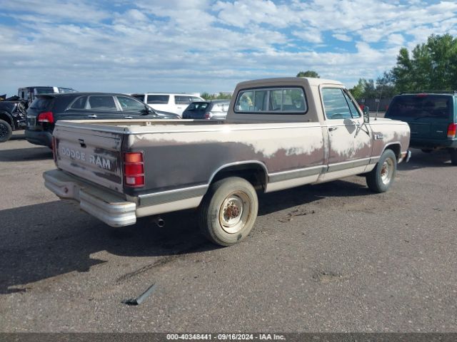 1983 DODGE D-SERIES 1B7JD24U7DS435397 Photo 3