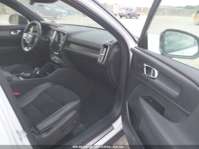 YV4162UM5N2641519 Volvo Xc40 T5 R-design