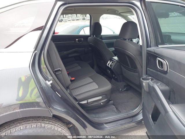 KIA SORENTO LX 2023 5XYRG4LC6PG208808 Image 8