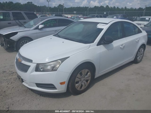 1G1PA5SH4E7144007 Chevrolet Cruze Ls Auto