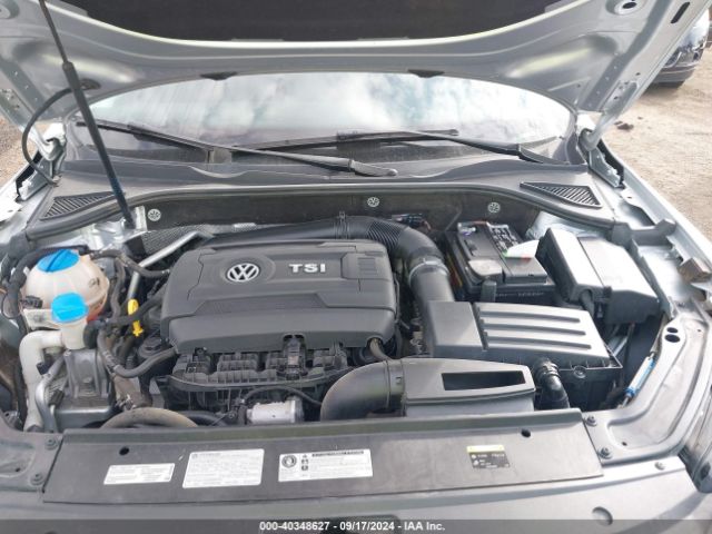 1VWDT7A37HC062027 Volkswagen Passat 1.8t R-line