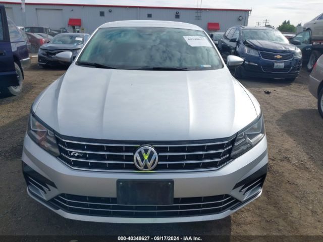1VWDT7A37HC062027 Volkswagen Passat 1.8t R-line