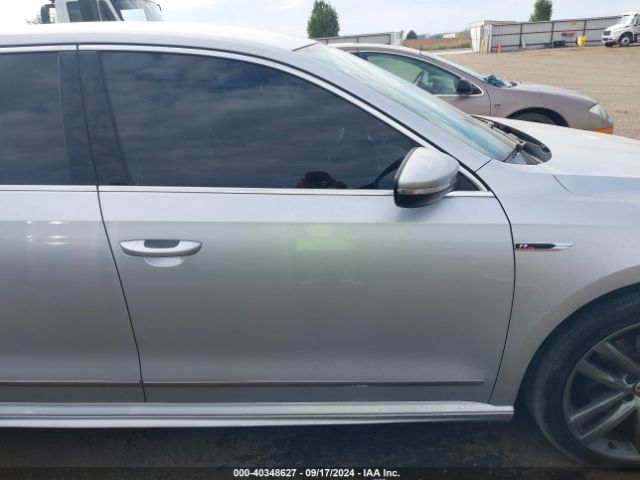 1VWDT7A37HC062027 Volkswagen Passat 1.8t R-line